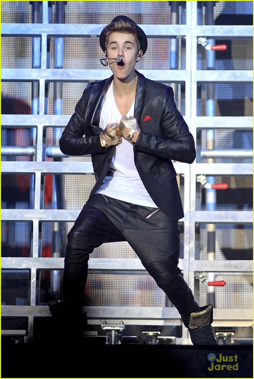 justin-bieber-vevo-record-10